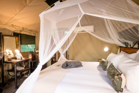 Umkumbe Bush Lodge Sabi Sands Standaard Tent Slaapkamer