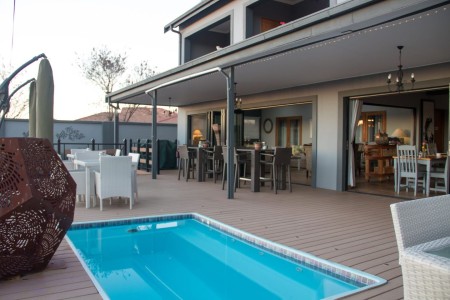 Vryburg Game View Lodge Zwembad