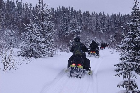 Winteravontuur Fjallnas Zweden Liam 7