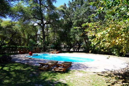 Zwembad Nkwazi Lodge